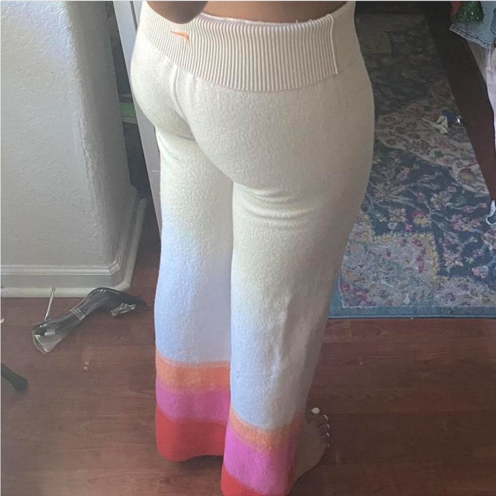 Nike therma wool pants size M pink and orange ombré.